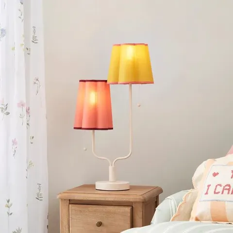 BOXED VANELLOPE 2 LIGHT TABLE LAMP