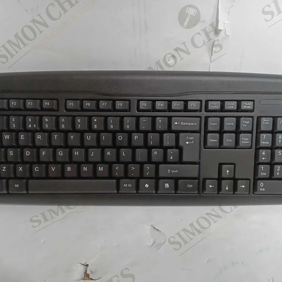 WIRELESS KEYBOARD IN BLACK