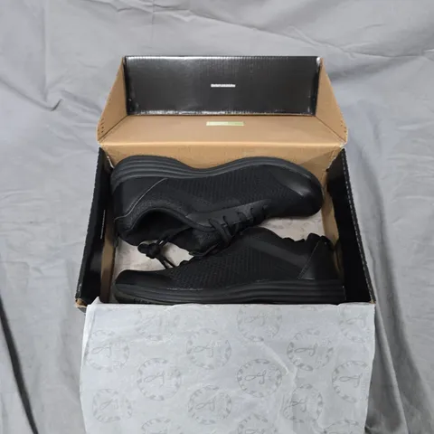 LUGINGER BLACK ATHLETIC SNEAKERS β BOXED SIZE 5