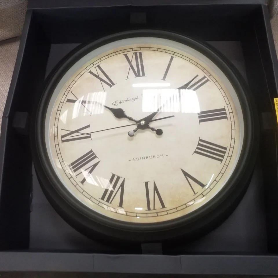BOXED PIERCEFIELD 36CM WALL CLOCK
