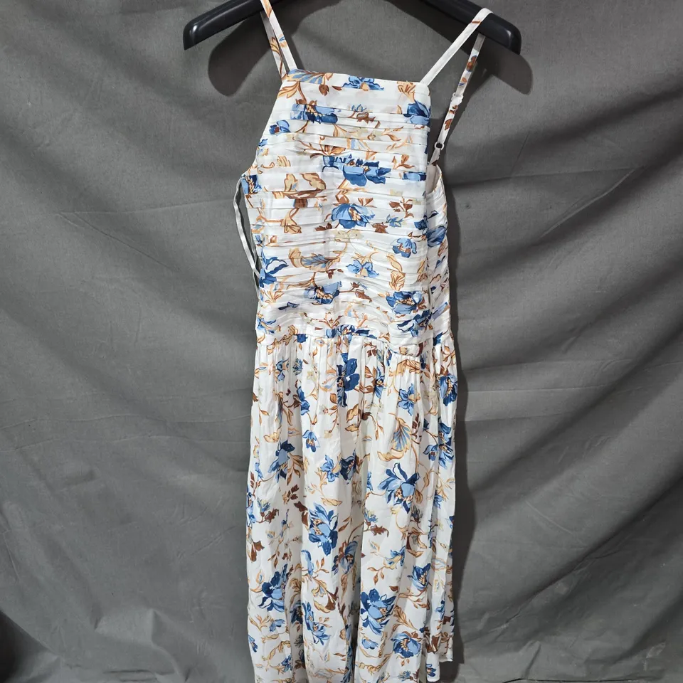 NOBODYS CHILD TALIA MIDI DRESS SAVANNA SARASA IN SOFTS WHITE - UK 8