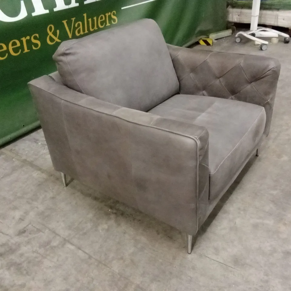 QUALITY DESIGNER ITALIAN MADE ARES LEATHER ARMCHAIR