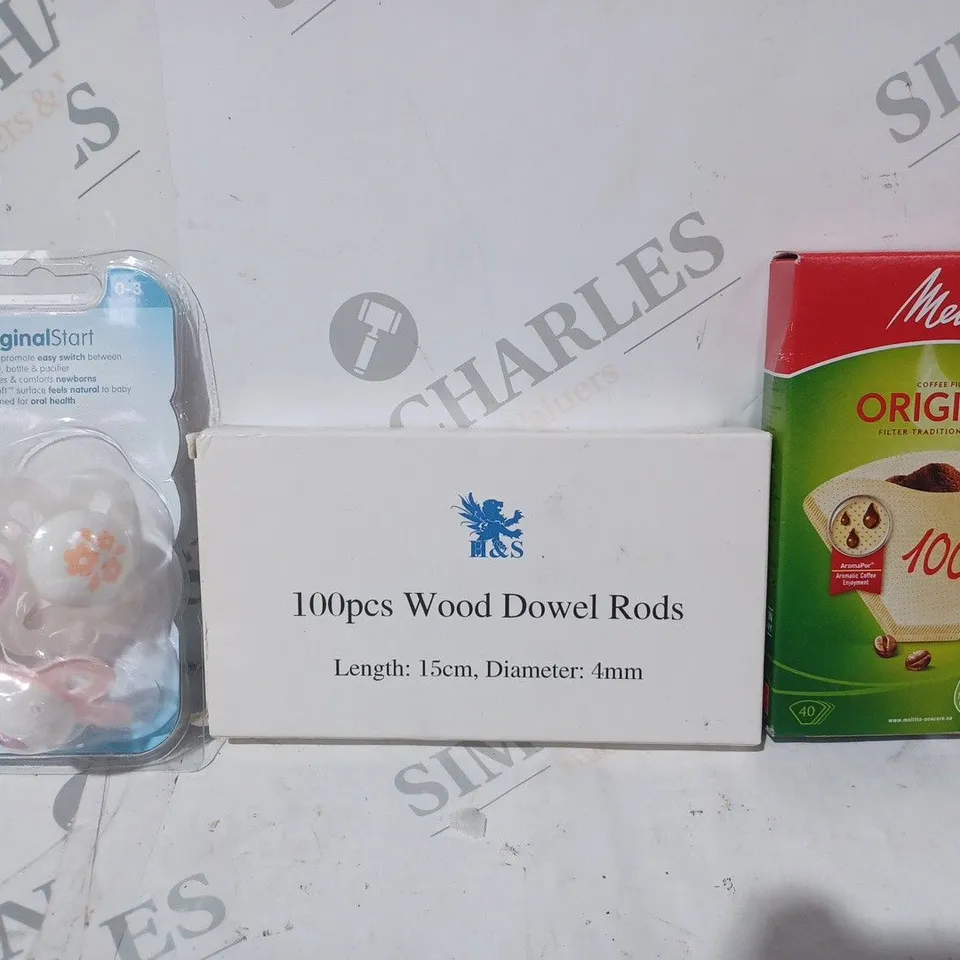APPROXIMATELY 15 ASSORTED HOUSEHOLD ITEMS TO INCLUDE MELITTA COFFEE FILTERS, 100PCS WOOD DOWEL RODS, NAM SOOTHERS, ETC