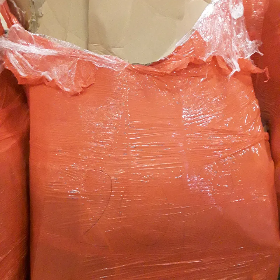 PALLET OF ASSORTED PRODUCTS INCLUDING OFFICE CHAIR, DRESSING TABLE WITH MIRROR, ELECTRIC HEATING BLANKET