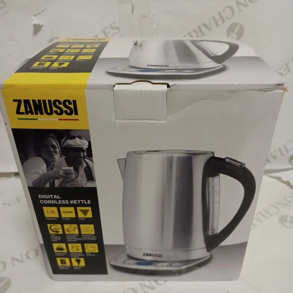 ZANUSSI DIGITAL CORDLESS KETTLE 