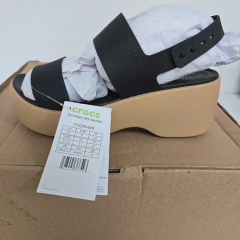 BROOKLYN SKY SANDAL UK 5