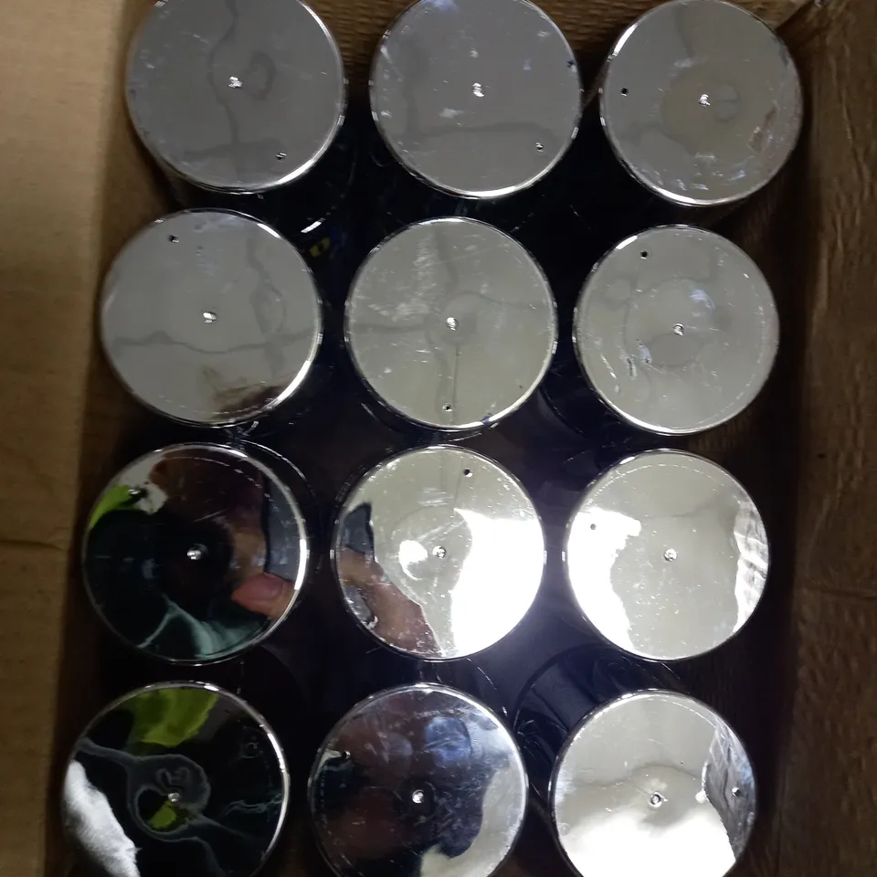 12 X COLOUR IT SPRAY PAINT 