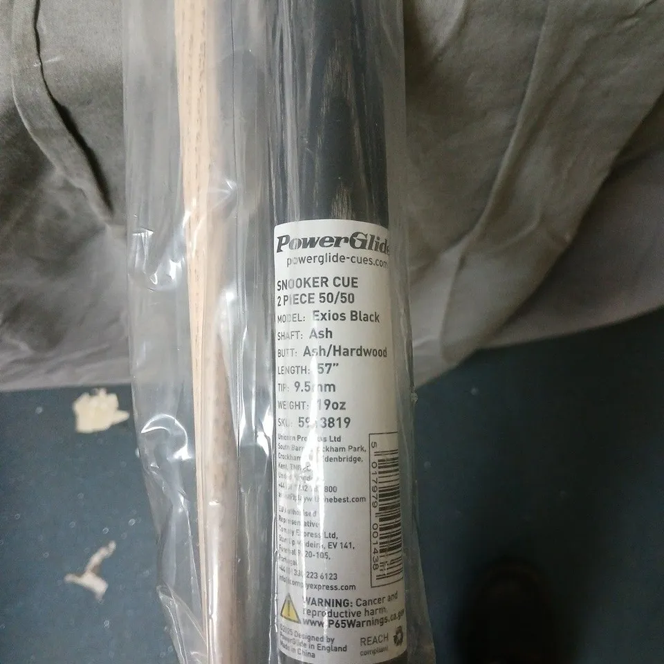 POWERGLIDE SNOOKER CUE – 2-PIECE, 57IN, ASH SHAFT, ASH/HARDWOOD BUTT, 19OZ (MODEL EXIOS BLACK)