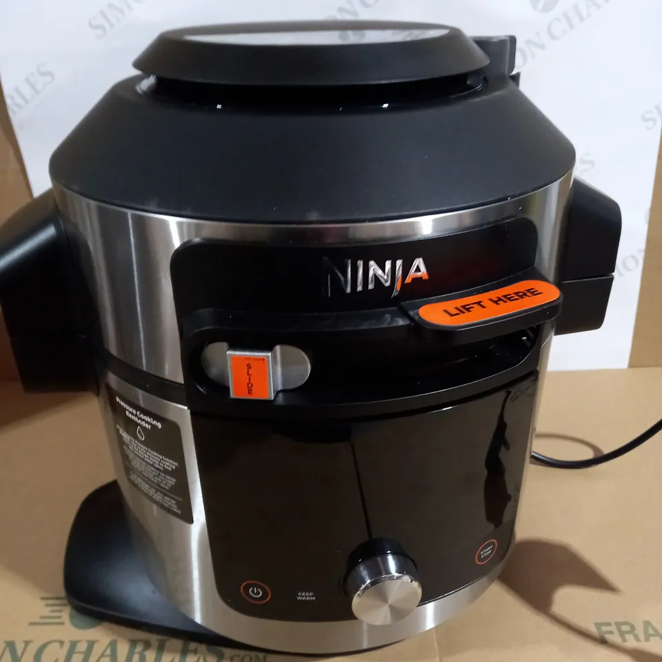 NINJA FOODI SMARTLID MULTI COOKER