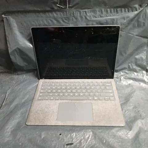 MICROSOFT SURFACE LAPTOP 1867