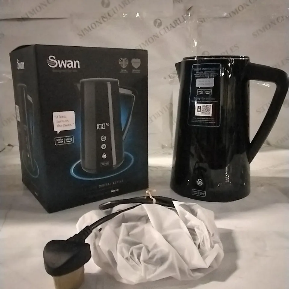 BOXED SWAN 1.5 LITRE DIGITAL KETTLE 