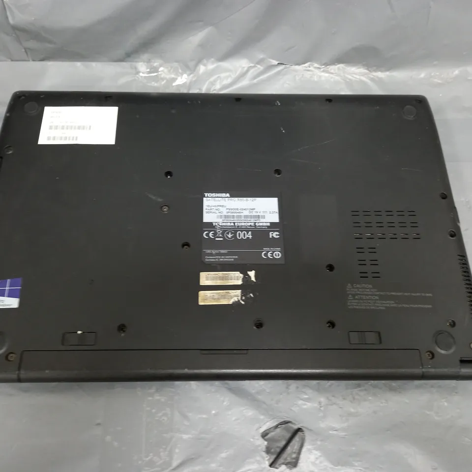 TOSHIBA SATELLITE PRO R50-B	15 INCH I3-4005U 1.70GHZ