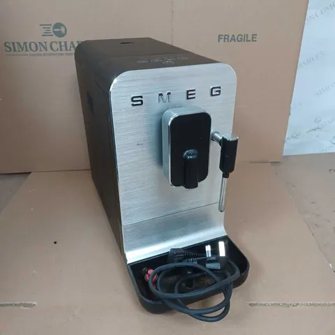 BOXED SMEG BEAN TO CUP COFFEE MACHINE BCC12BLMUK