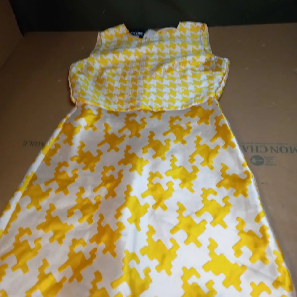 WOMENS SLEEVELESS SUMMER DRESS IN YELLOW SIZE UNSPECIFIED