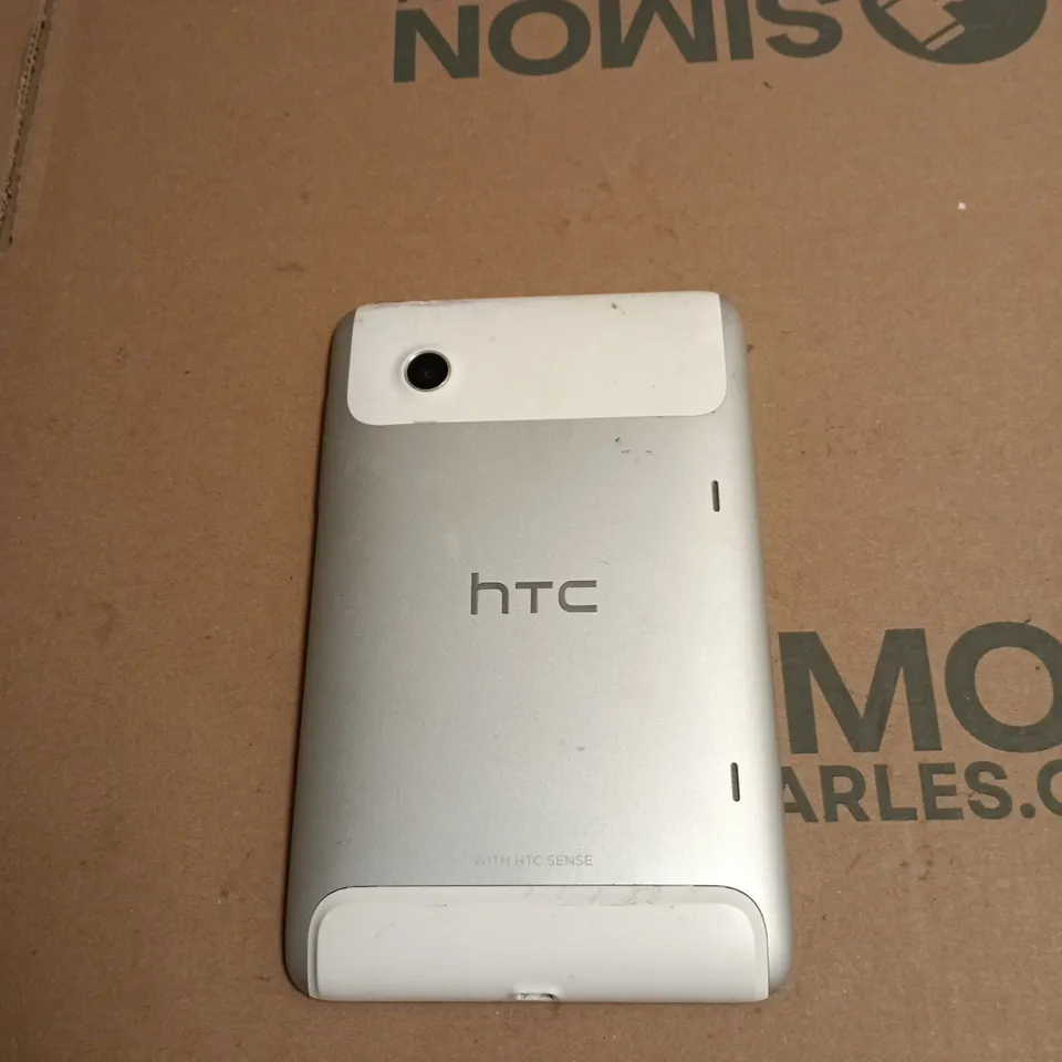 HTC TABLET SILVER/WHITE UNBOXED NO ACCESSORIES