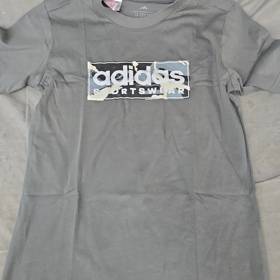 ADIDAS KID'S SHORT SLEEVE T-SHIRT IN GREY SIZE 11-12YEARS