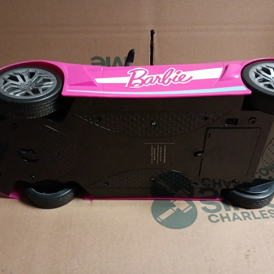 BARBIE PINK CONVERTIBLE TOY CAR WITH 2 BARBIE DOLLS