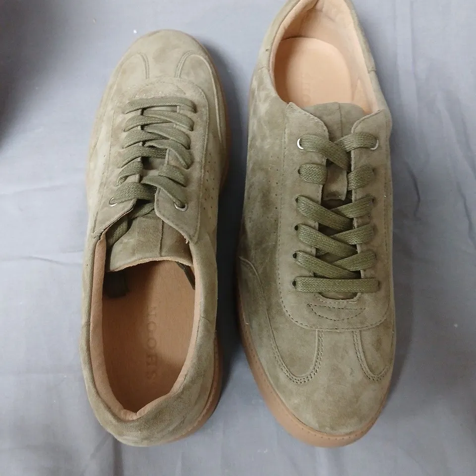 BOXED PAIR OF SHOON EMBER SUEDE SLIM SOLE TRAINERS IN LIGHT GREEN - UK 7