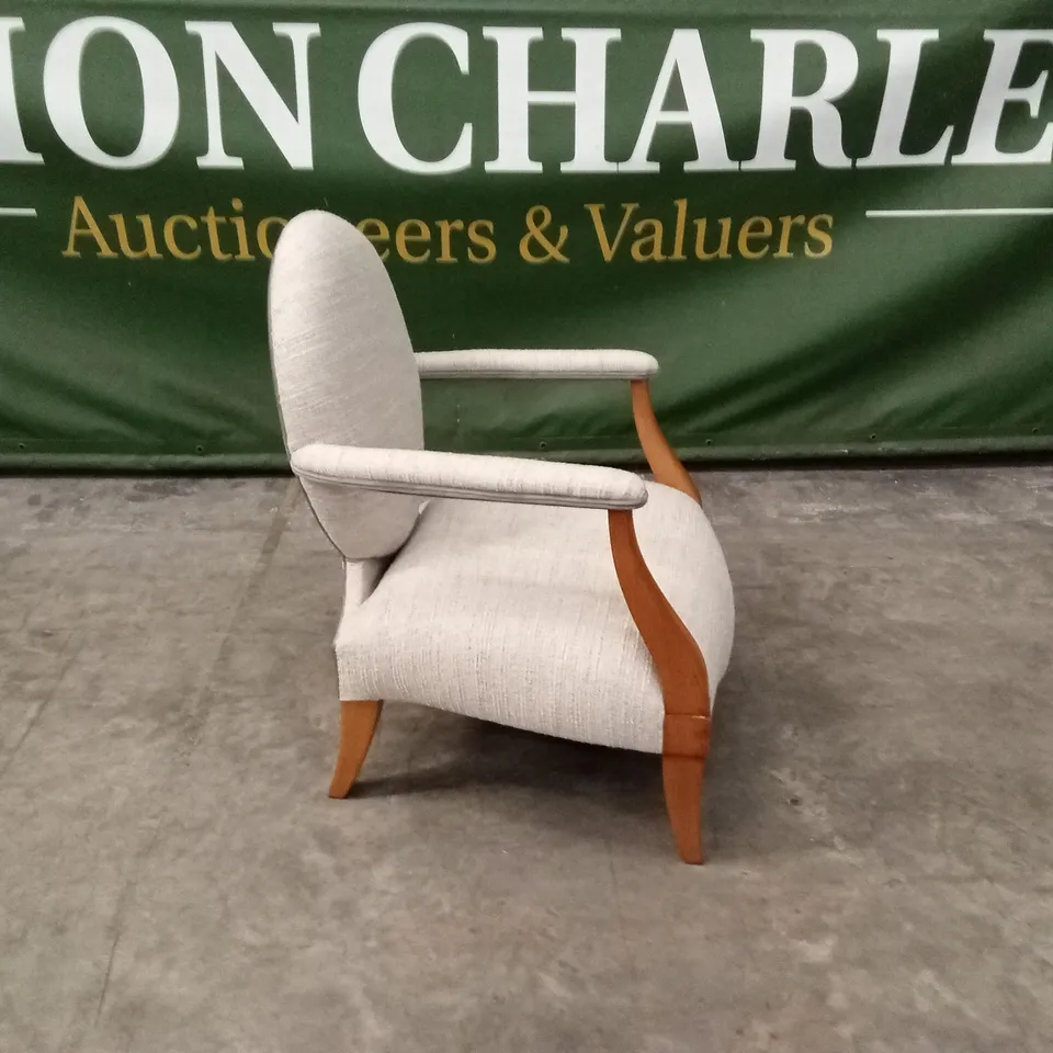 QUALITY HIGH-END DESIGNER FABRIC ACCENT CHAIR