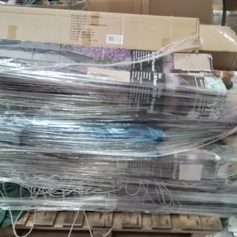 PALLET OF ASSORTED HOUSEHOLD GOODS AND PRODUCTS TO INCLUDE;CAMPING CHAIR,PARASOLS,CLOTHES AIRERS
