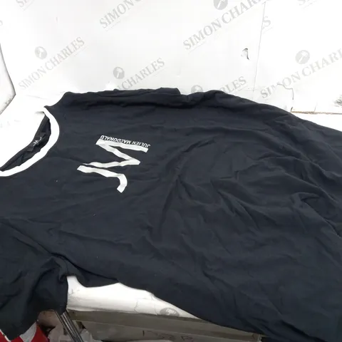 BLACK JULIEN MACDONALD SWEATSHIRT - M