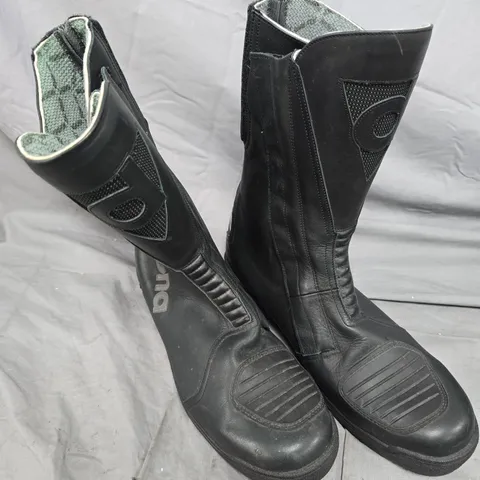 MOTORCYCLE BOOTS GORE-TEX BLACK - SIZE UNSPECIFIED 