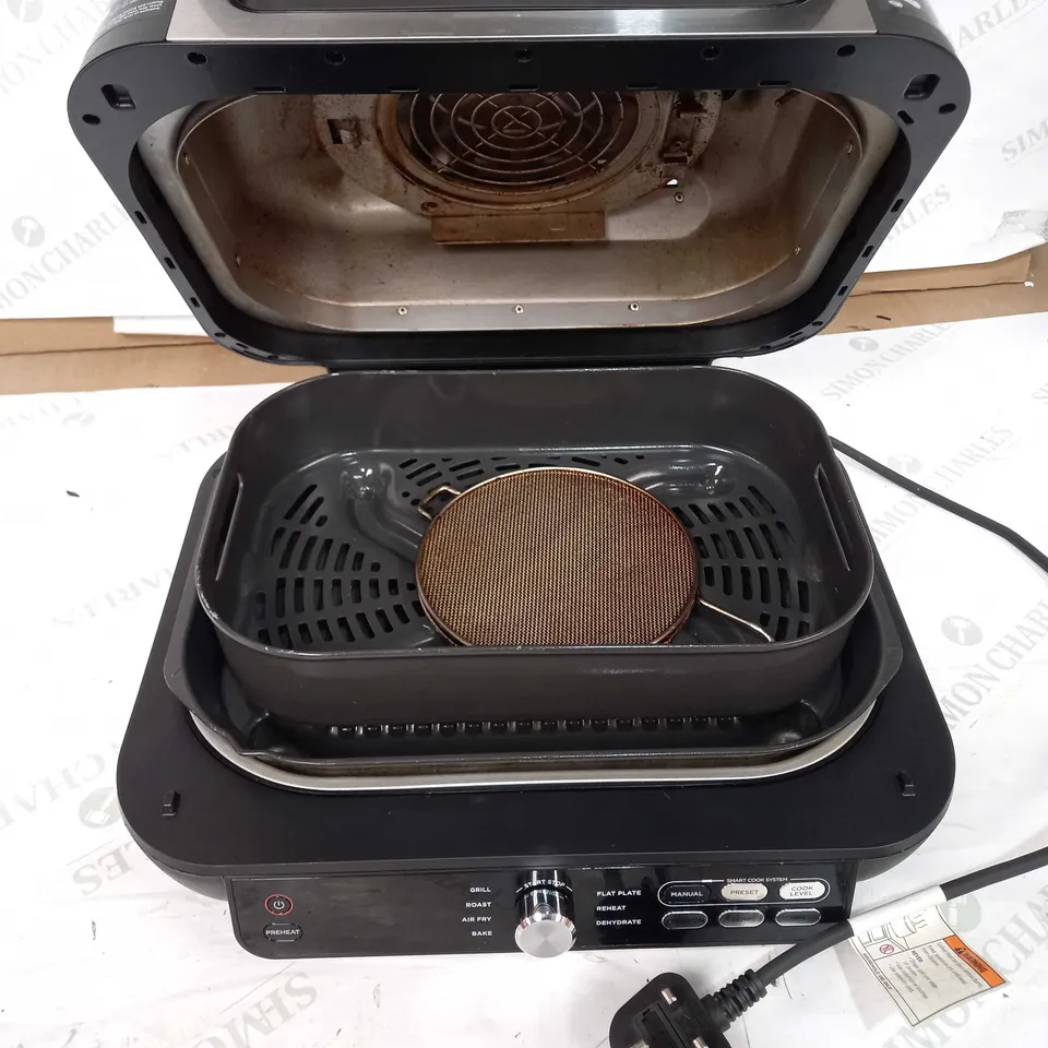 SHARK STEAM SCRUBBER WITH STEAM BLAST S7201 [COLLECTION ONLY]