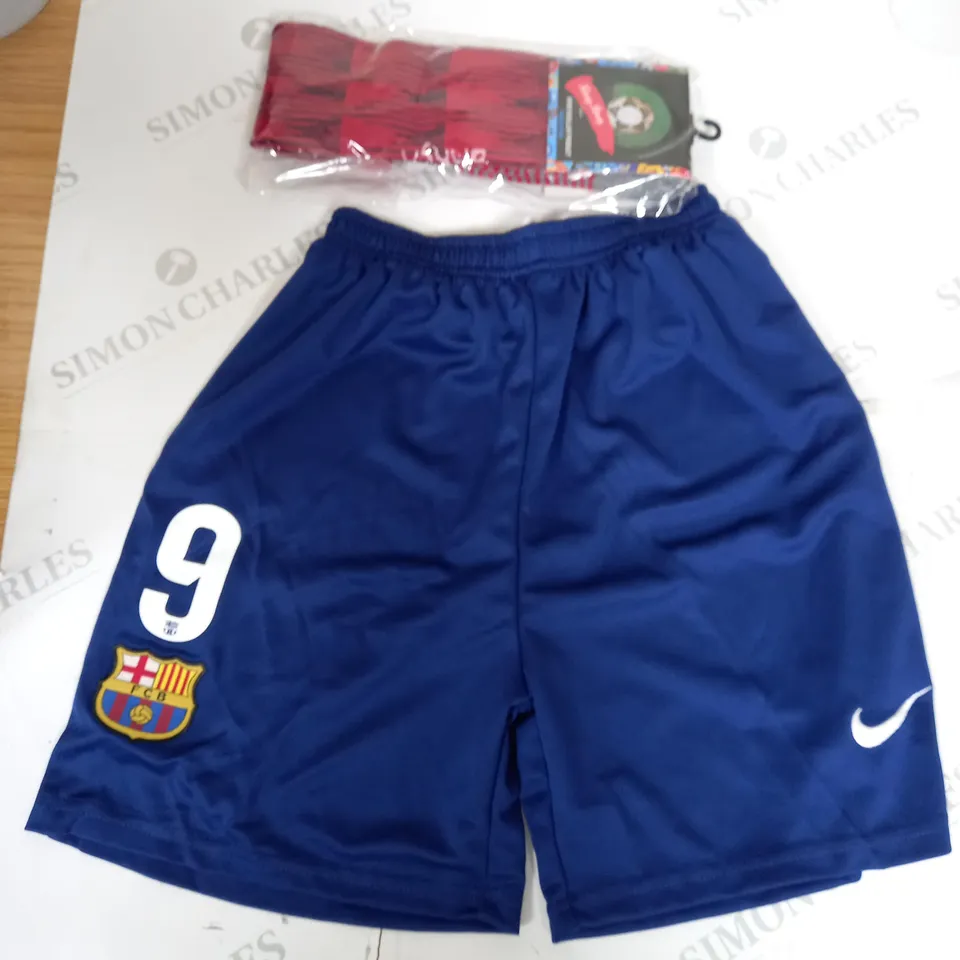 FC BARCELONA HOME KIT WITH LEWANDOWSKI 9 SIZE 26