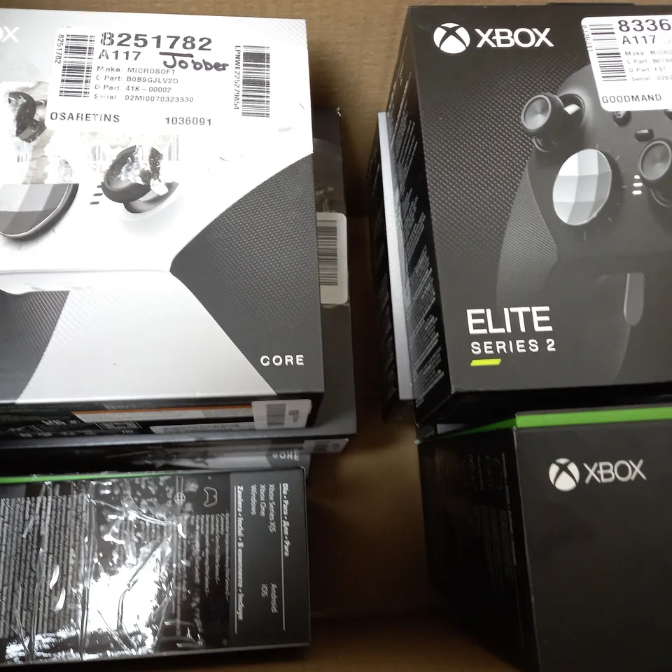 BOX OF 10 MICROSOFT XBOX ELITE SERIES 2 CONTROLLERS