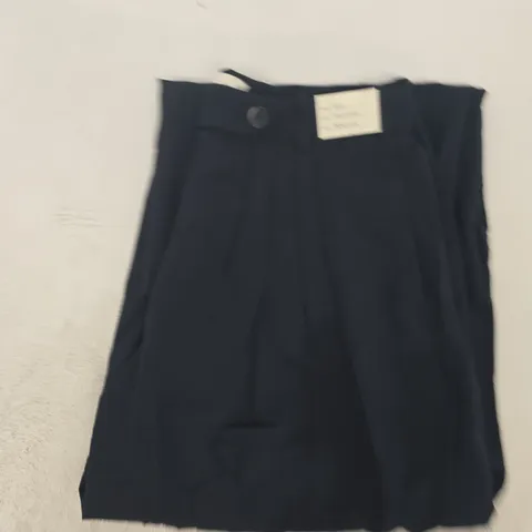 ABERCROMBIE & FITCH HIGH RISE ULTRA WIDE LEG TROUSERS IN BLACK 30 REGULAR