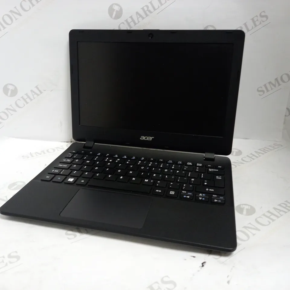 ACER TRAVELMATE B116 SERIES LAPTOP