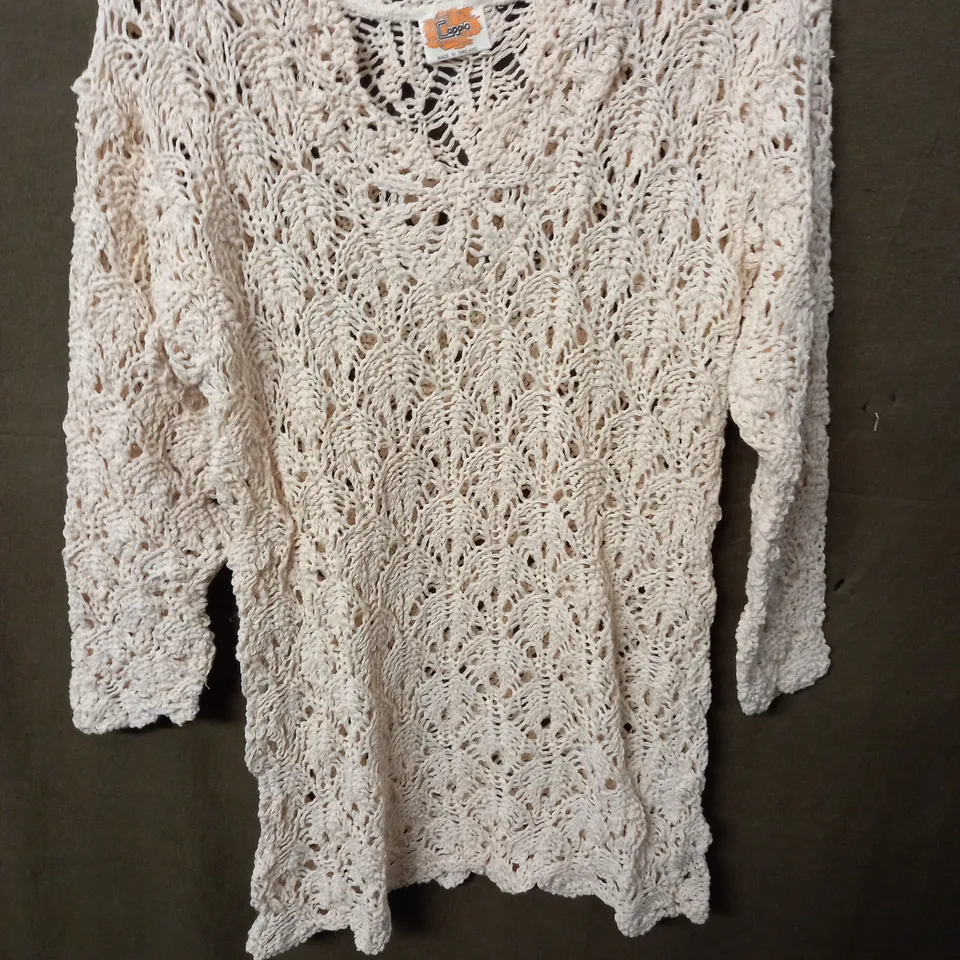 LOT OF 20 BAGGED AS NEW CAPPIO KNITTED JUMPERS IN CREAM - ALL 7