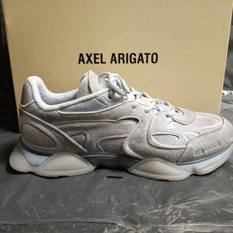 BOXED AXEL ARIGATO ERIS SNEAKERS IN LIGHT BLUE - UK 8