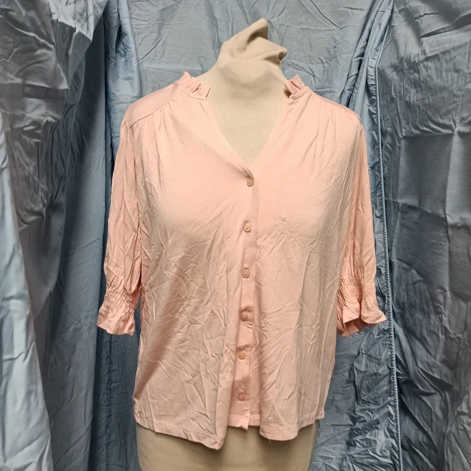 BAUKEN NOA SHORT SLEEVE BLOUSE – POWDER PINK, UK 12