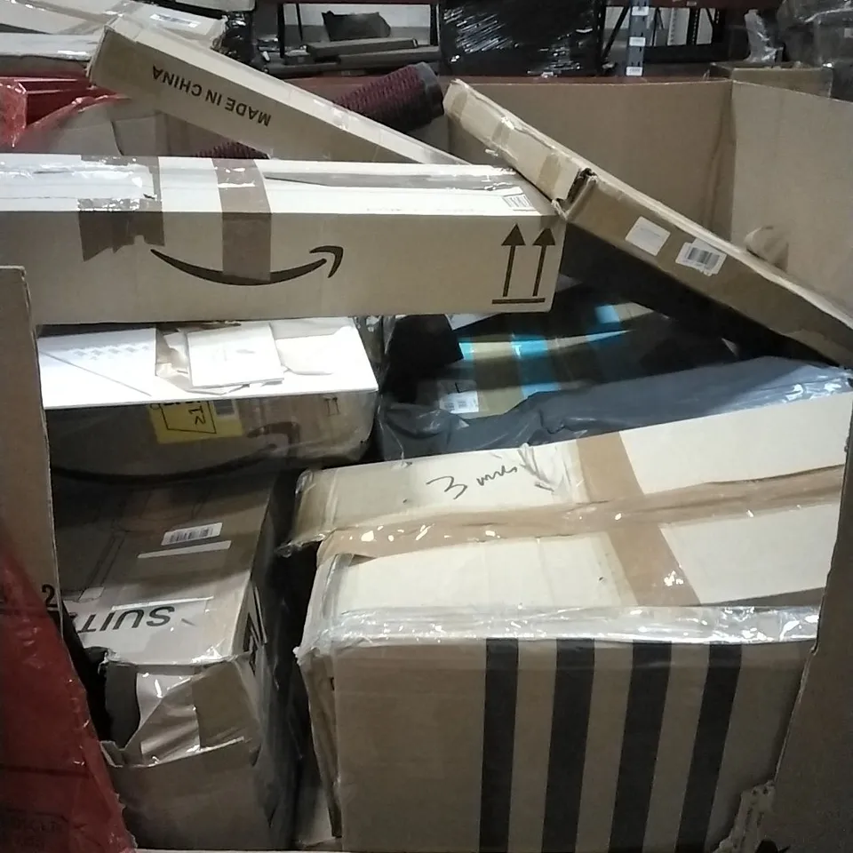 PALLET OF HOUSEHOLD ITEMS TO INCLUDE DRYWALL SANDER, LUGGAGE SCOOTER, FLOOR MAT, PILLOW AND OTHER ASSORTED ITEMS...