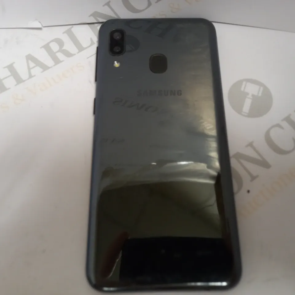 SAMSUNG GALAXY A20E