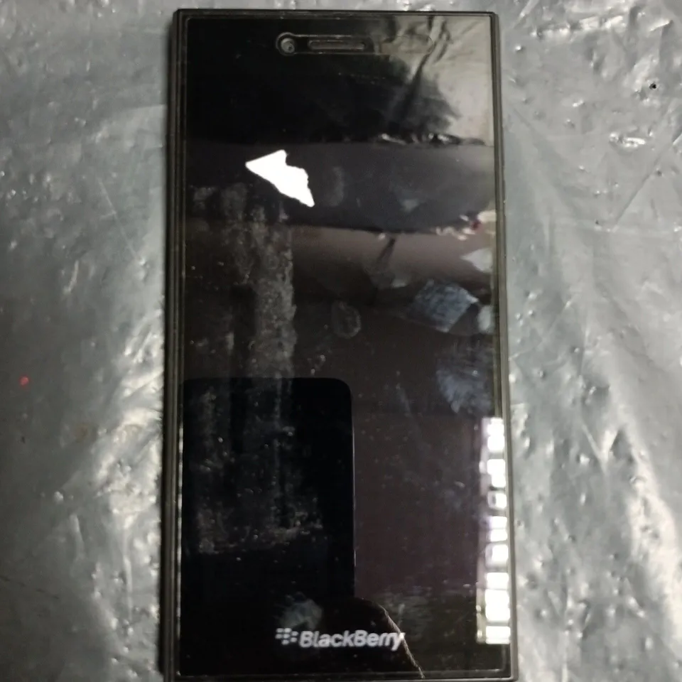 BLACKBERRY MOBILE PHONE - MODEL UNSPECIFIED