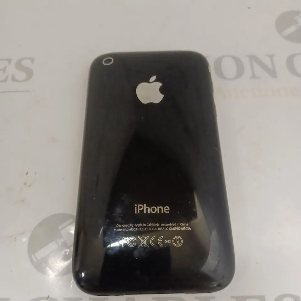 APPLE IPHONE MOBILE PHONE - A1303