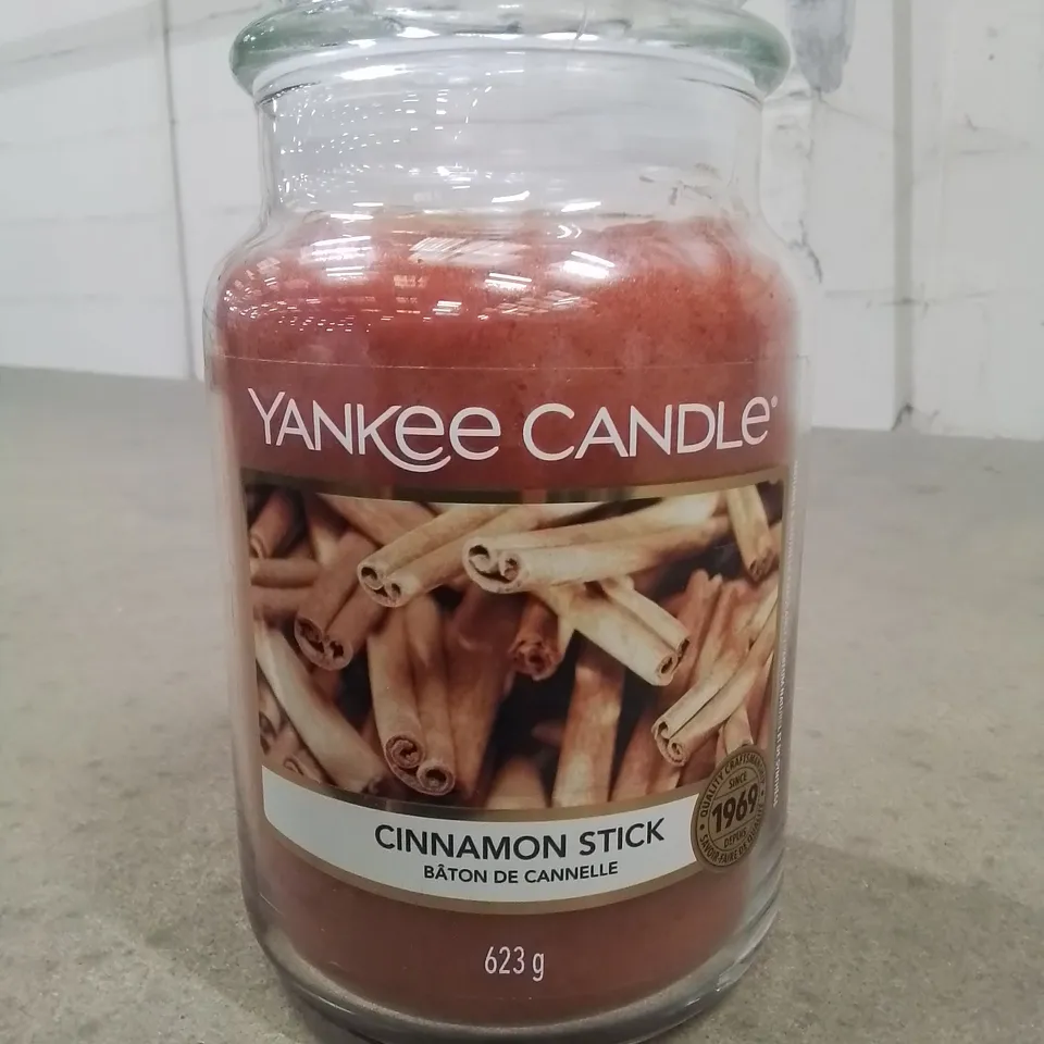 YANKEE CANDLE CLASSIC CINNAMON STICK CANDLE 