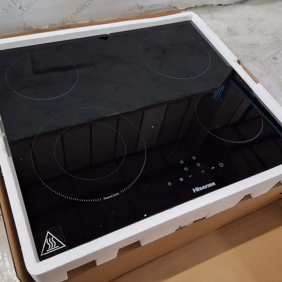 Hisense Glass-Ceramic Hob E6422SC HB64-64N09T