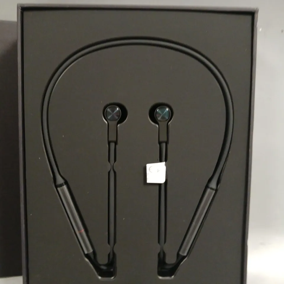 BOXED HUAWEI FREELACE HIPAIR