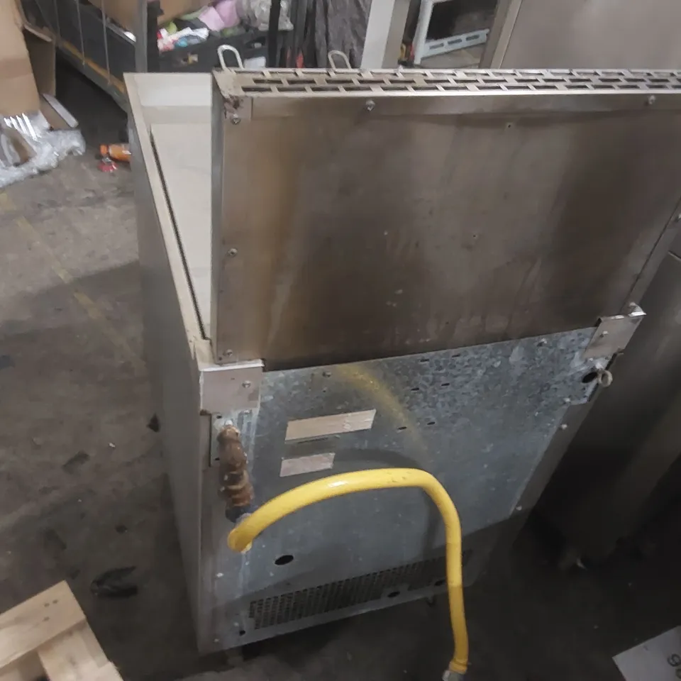 FALCON COMMERCIAL NATURAL GAS FRYER