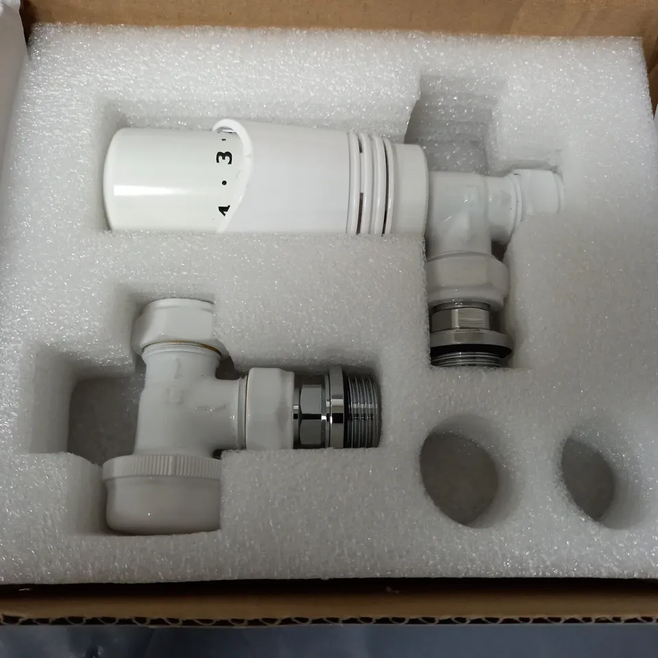 BOXED ELEGANT WHITE ANGLED THERMOSTATIC OF RADITOR VALVE
