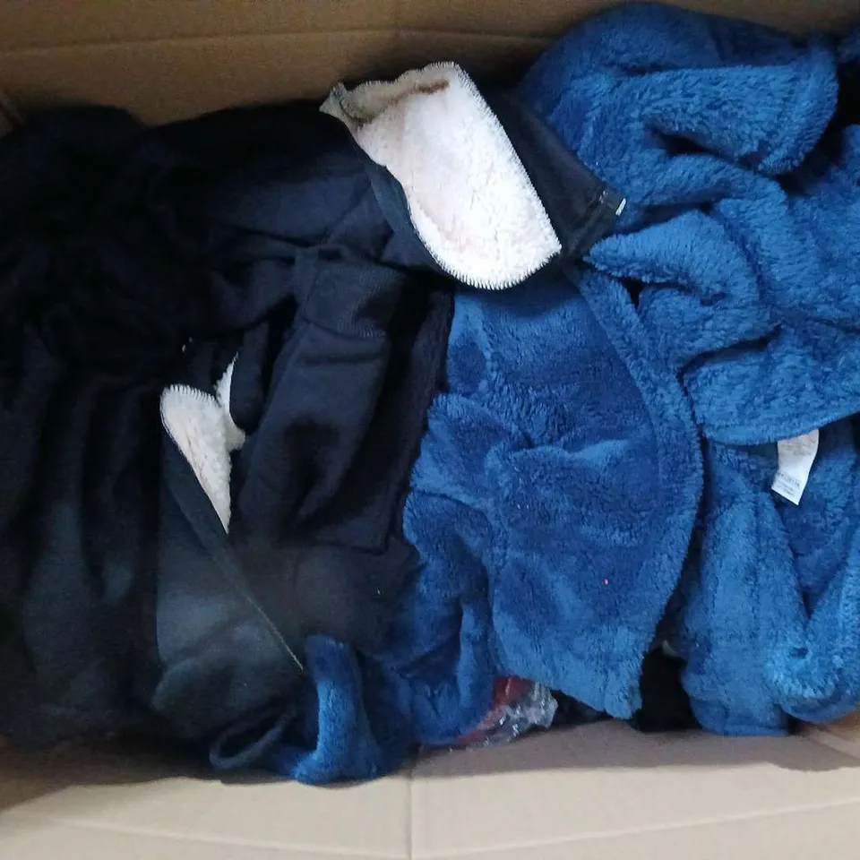 LARGE BOX OF ASSORTED CLOTHING ITEMS IN VARIOUS SIZES, STYLES AND COLOUR  TO INCLUDE SWEATERS, JOGGERS, SWIMSHORTS, ETC