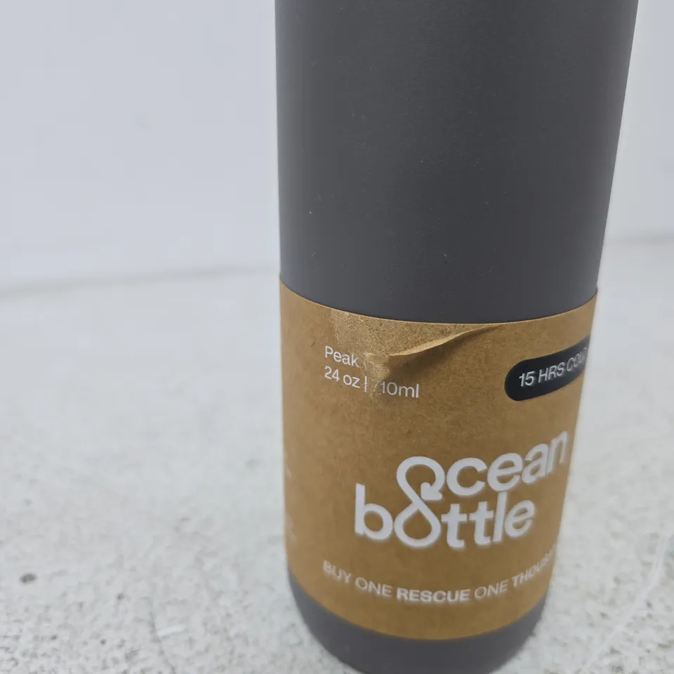 OCEAN BOTTLE STAINLESS STEEL WATER BOTTLE - BLACK, 24 OZ (710 ML)