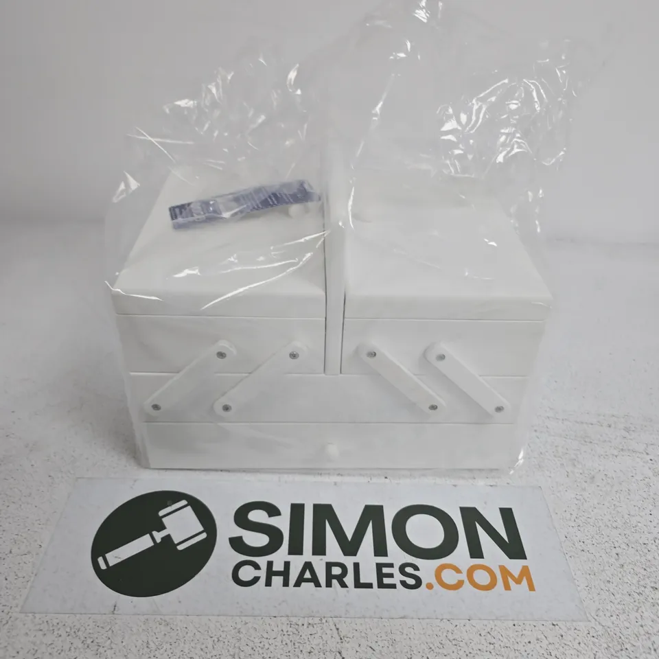 SEWING ONLINE WHITE CANTILEVER BOX