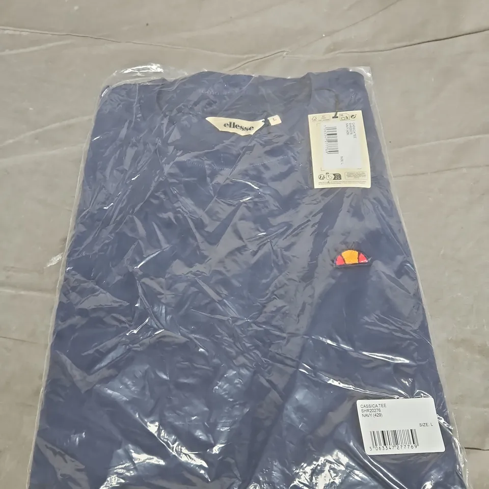 ELLESSE CASSICA TEE SHR20276 NAVY – SIZE L