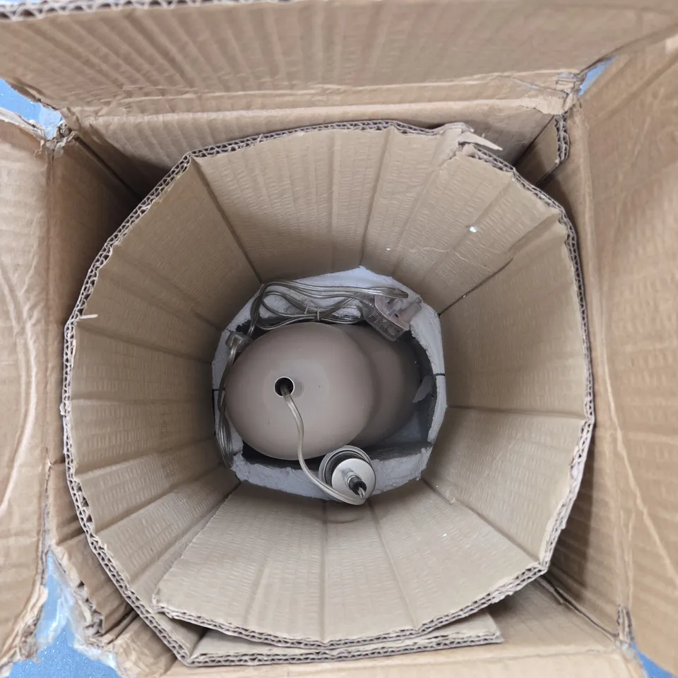 FINLAYE TABLE LAMP BOXED