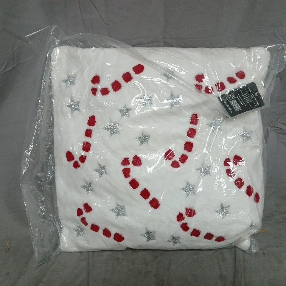 CHRISTMAS CANDY CANE CUSHION IN WHITE MULTI