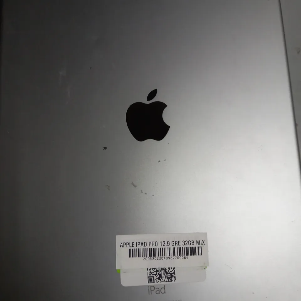 UNBOXED APPLE IPAD PRO 12.9" GREY 32GB